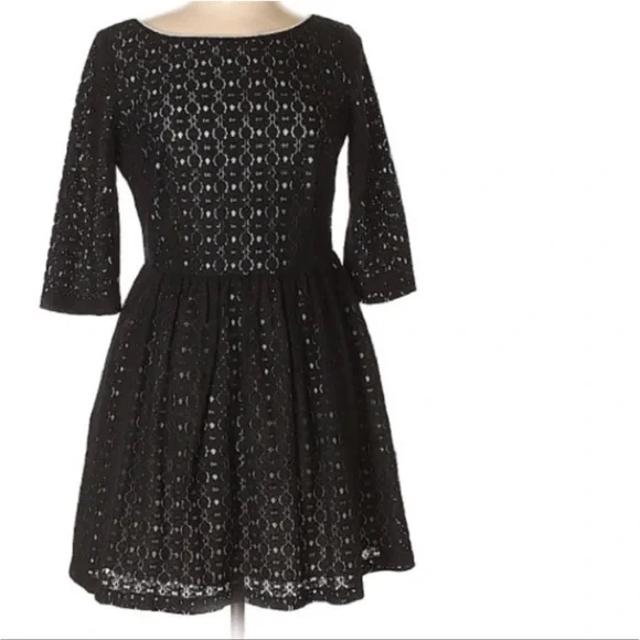 Lilly Pulitzer Black Lace Dress Size 10